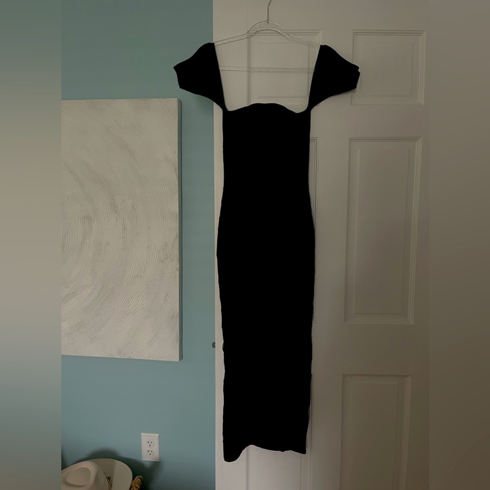 TROUVÉ size S bodycon midi dress